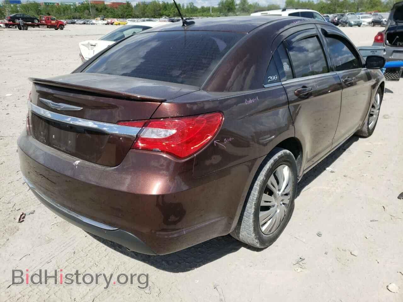 2013 CHRYSLER 200 - VIN: 1C3CCBAG7DN736569 - Фото 4