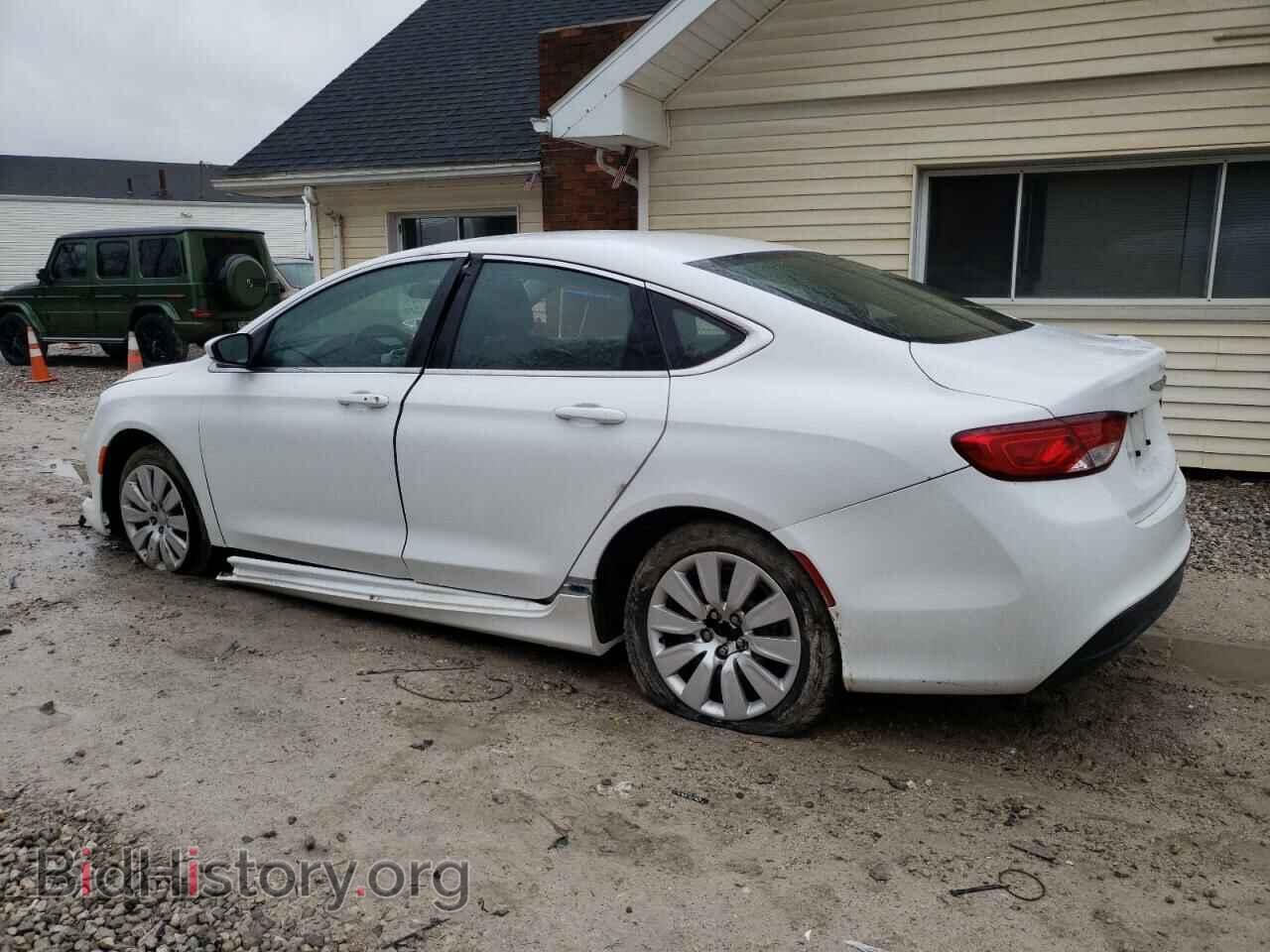 2015 CHRYSLER 200 - VIN: 1C3CCCFB4FN748930 - Фото 2