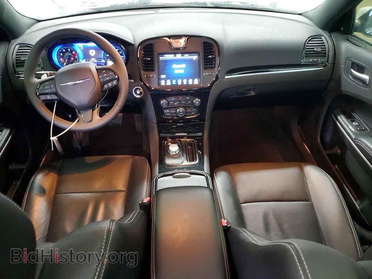 2023 CHRYSLER 300 - VIN: 2C3CCABT0PH628362 - Photo 8