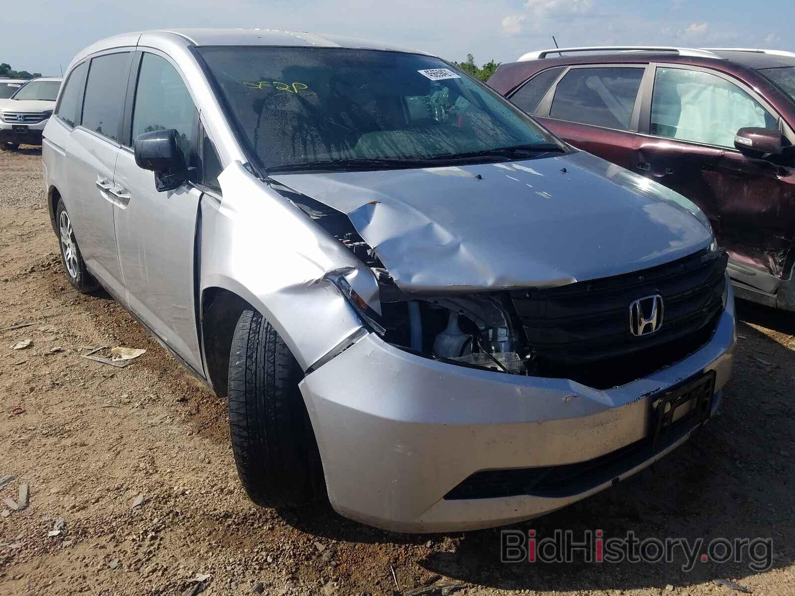 Photo 5FNRL5H48BB019564 - HONDA ODYSSEY 2011