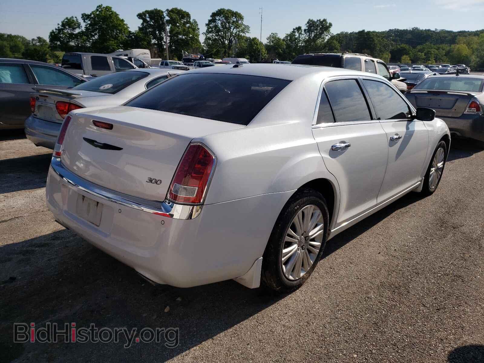 2012 CHRYSLER 300 - VIN: 2C3CCAHG5CH184156 - Фото 4
