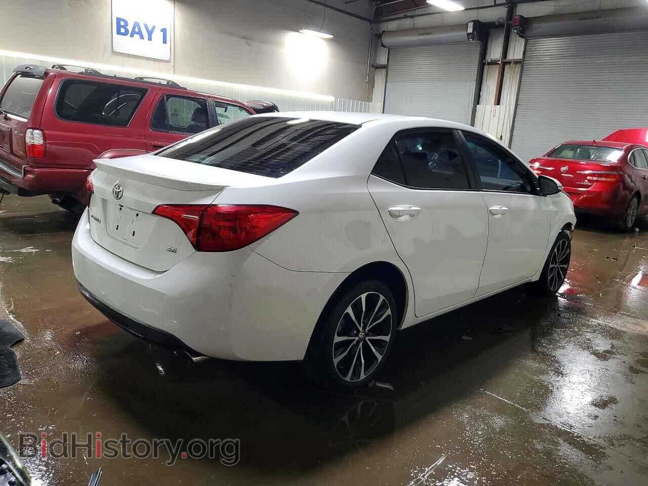 2017 TOYOTA COROLLA - VIN: 5YFBURHE2HP653609 - Фото 3