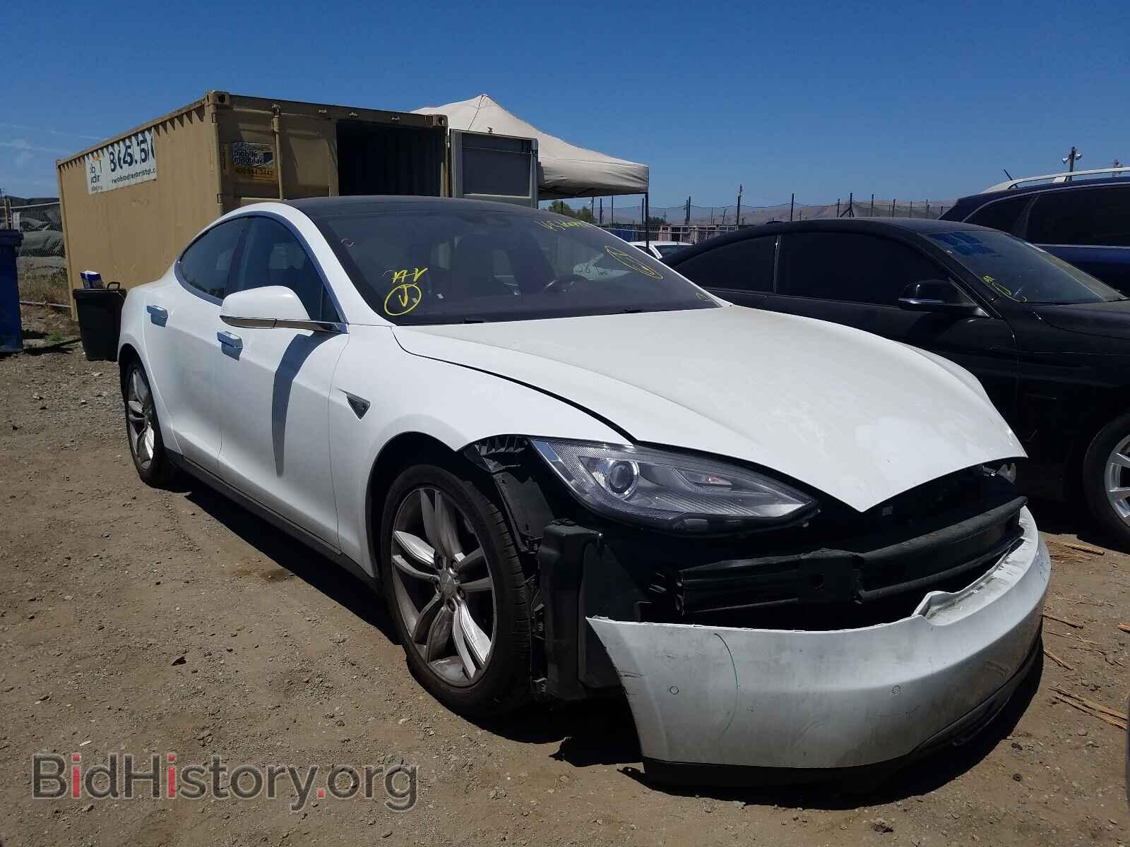 Фотография 5YJSA1H24FF096727 - TESLA MODEL S 2015