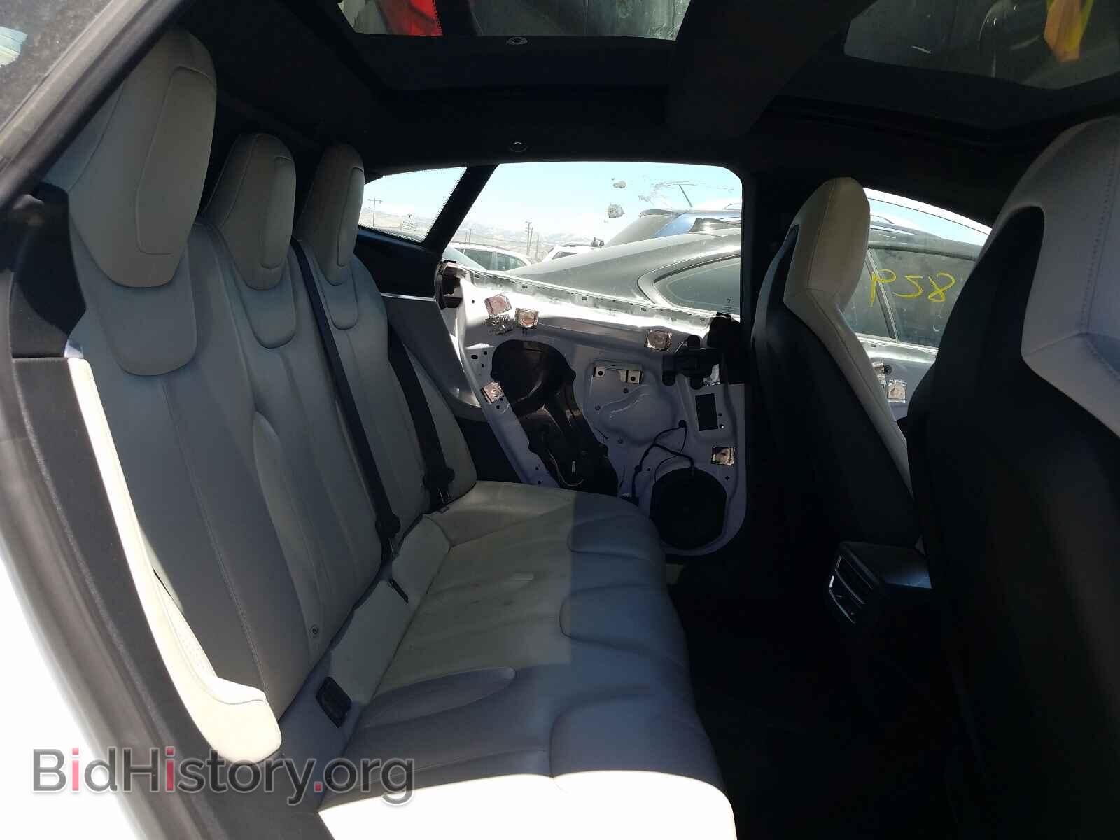 2015 TESLA MODEL S - VIN: 5YJSA1H24FF096727 - Фото 6