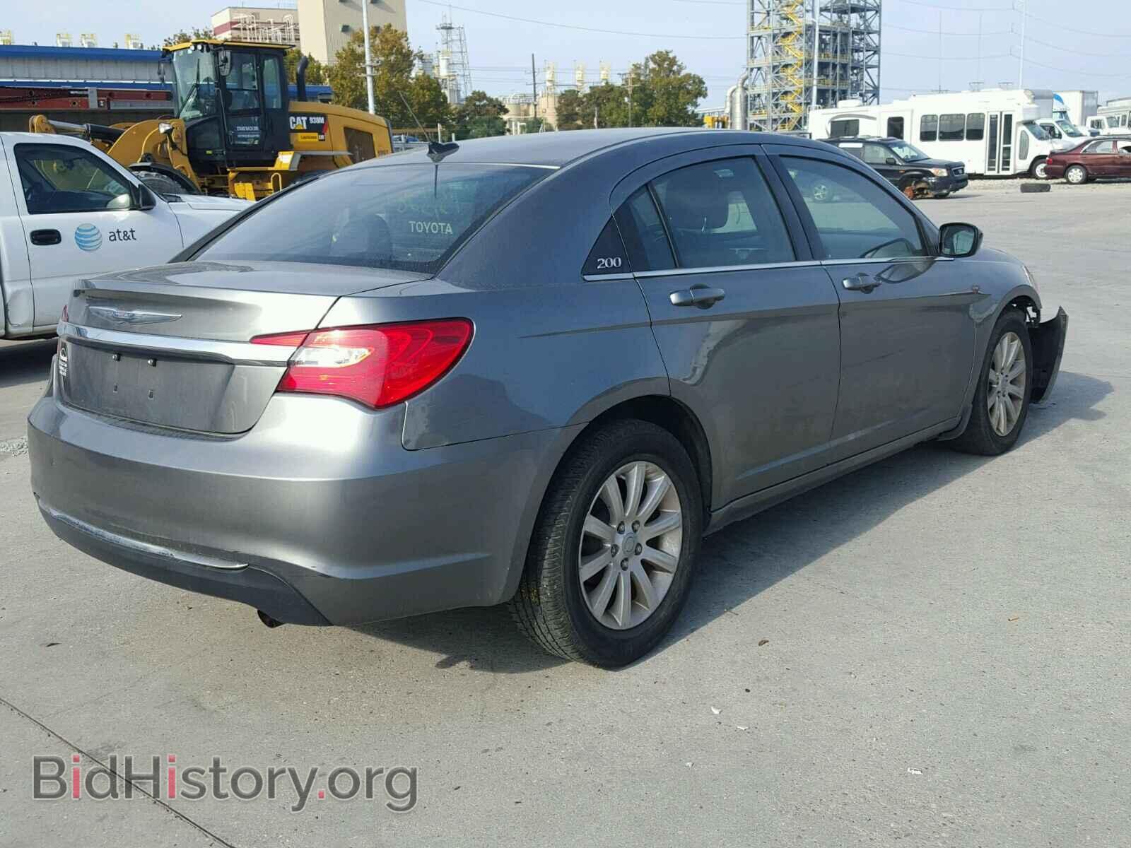 2012 CHRYSLER 200 - VIN: 1C3CCBBBXCN241803 - Фото 4
