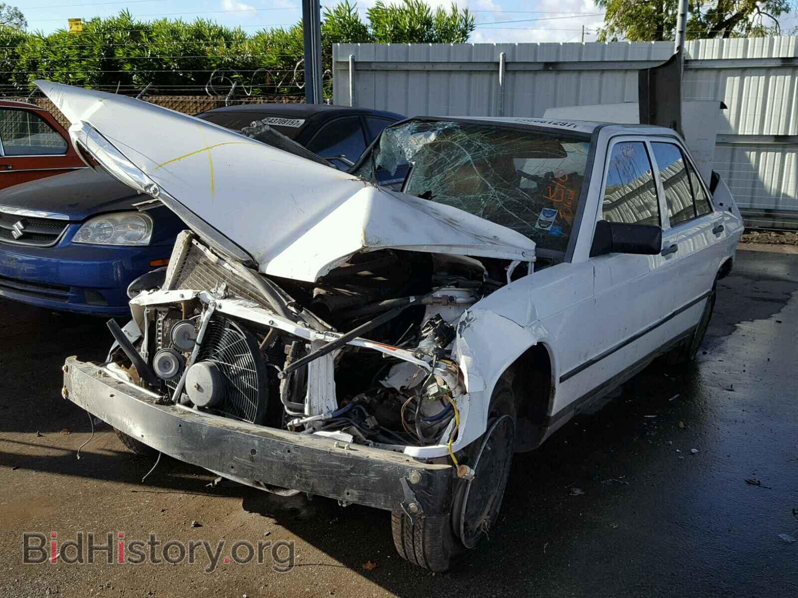 1987 MERCEDES-BENZ 190 - VIN: WDBDA28D7HF330596 - Фото 2