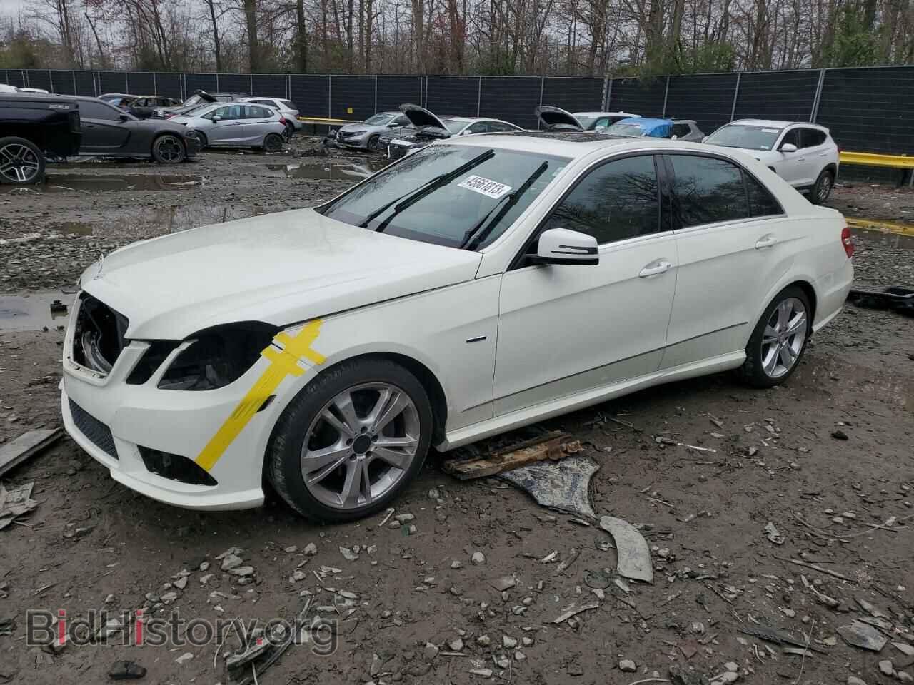 Photo WDDHF8JB1CA612678 - MERCEDES-BENZ E-CLASS 2012