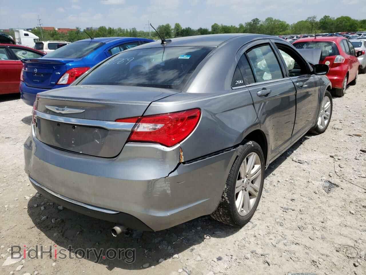 2012 CHRYSLER 200 - VIN: 1C3CCBBB2CN221769 - Фото 4