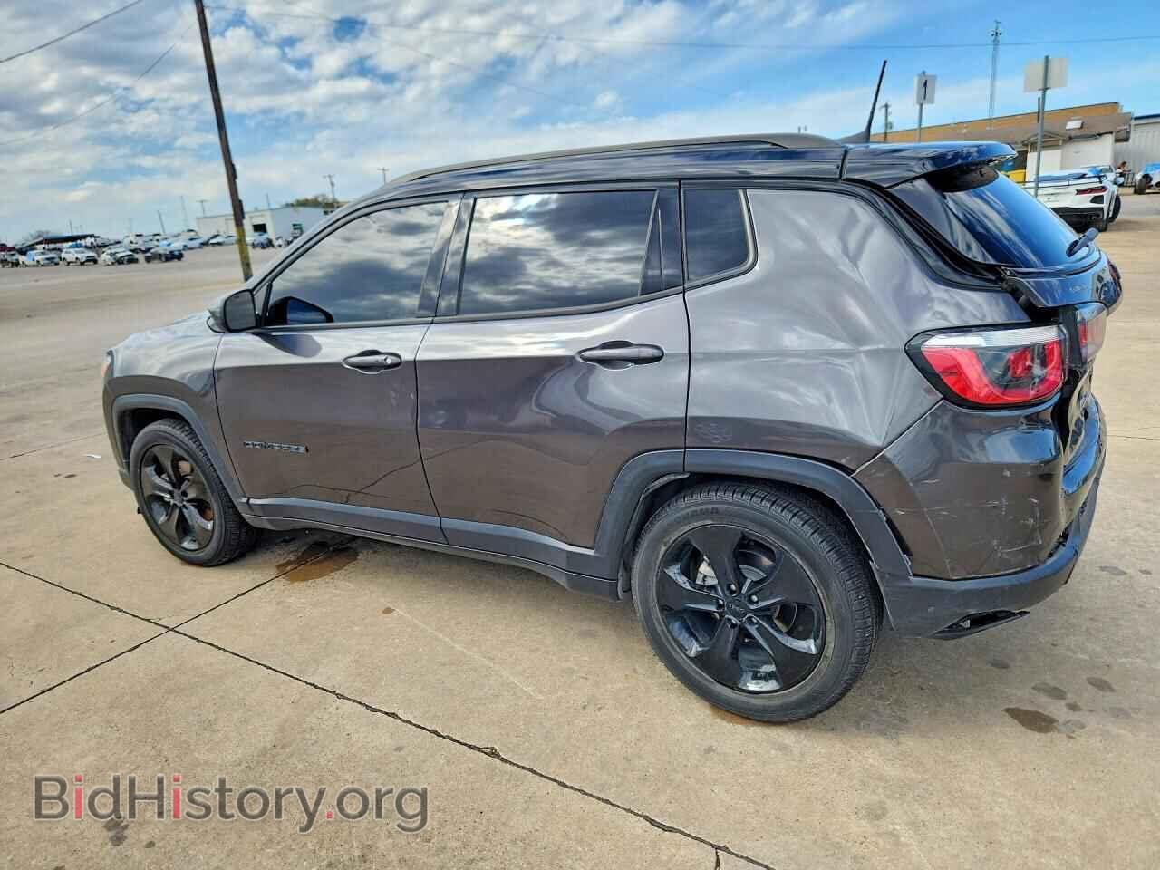 2020 JEEP COMPASS - VIN: 3C4NJCBB0LT246699 - Фото 2