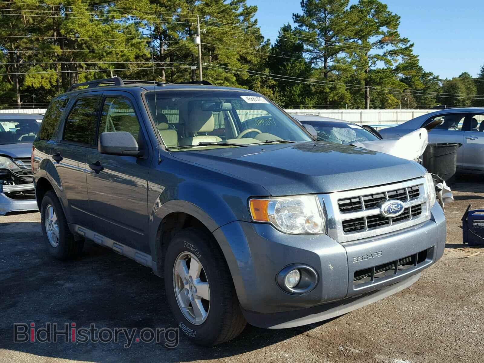 Photo 1FMCU0DG7BKB19188 - FORD ESCAPE 2011