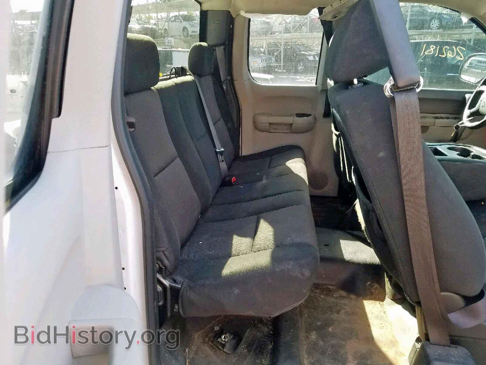 2010 GMC SIERRA K15 - VIN: 1GTSKTE07AZ240916 - Фото 6