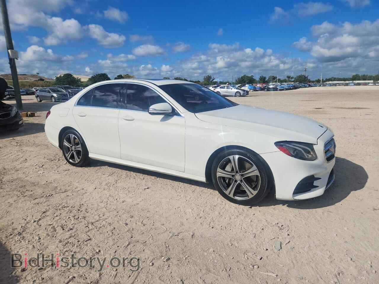 2017 MERCEDES-BENZ E-CLASS - VIN: WDDZF4JB9HA166218 - Фото 4