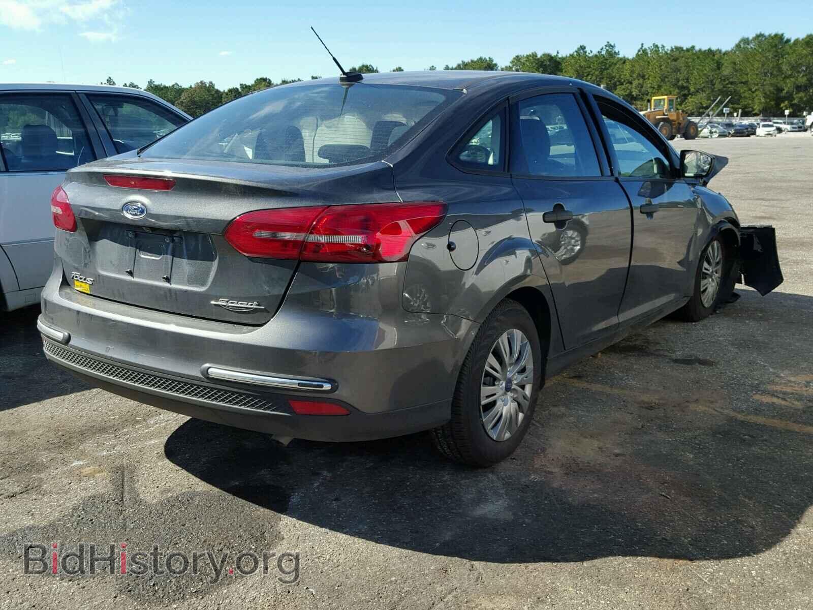2017 FORD FOCUS - VIN: 1FADP3E20HL251724 - Photo 4