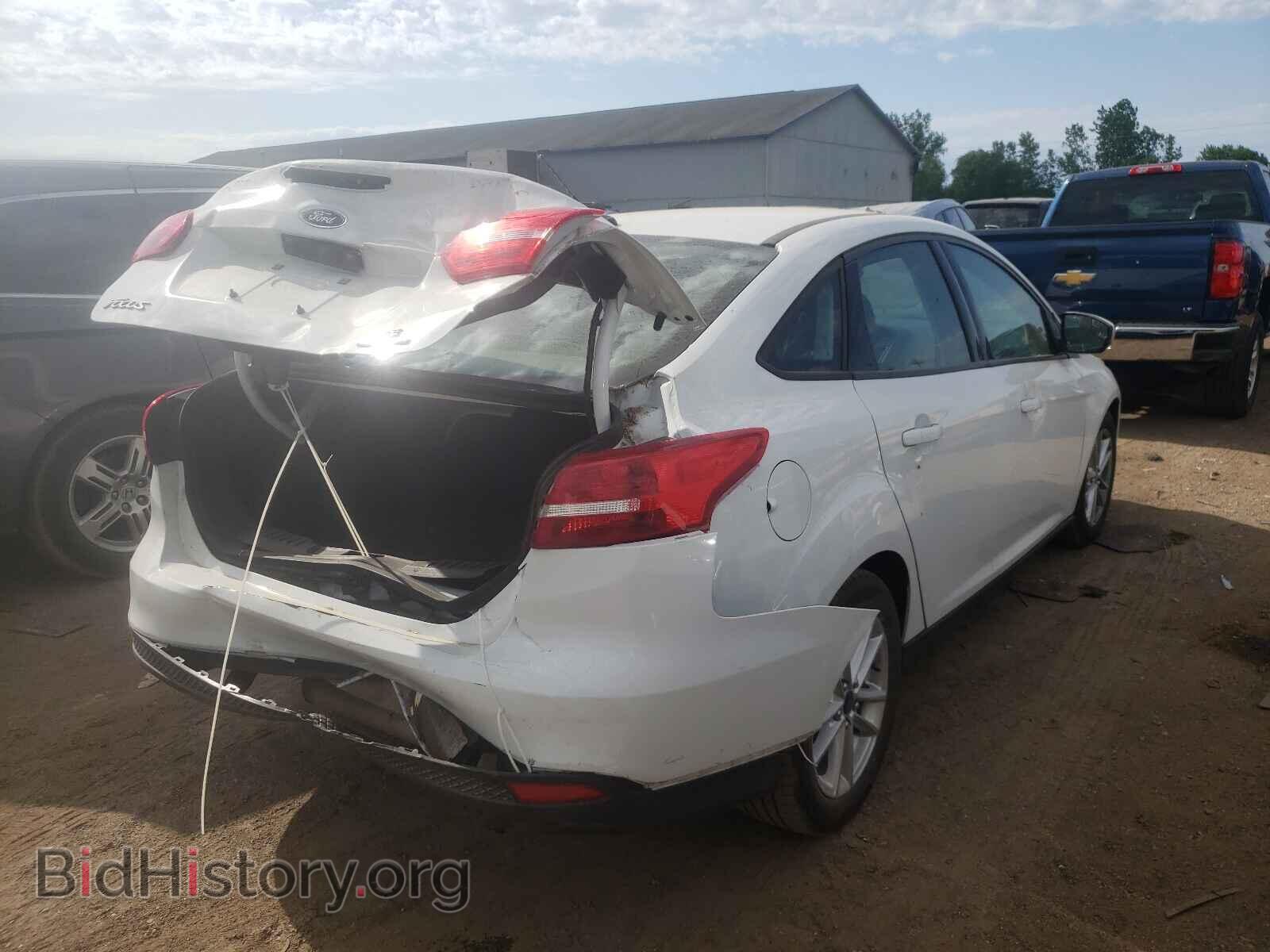 2016 FORD FOCUS - VIN: 1FADP3F26GL270548 - Фото 4