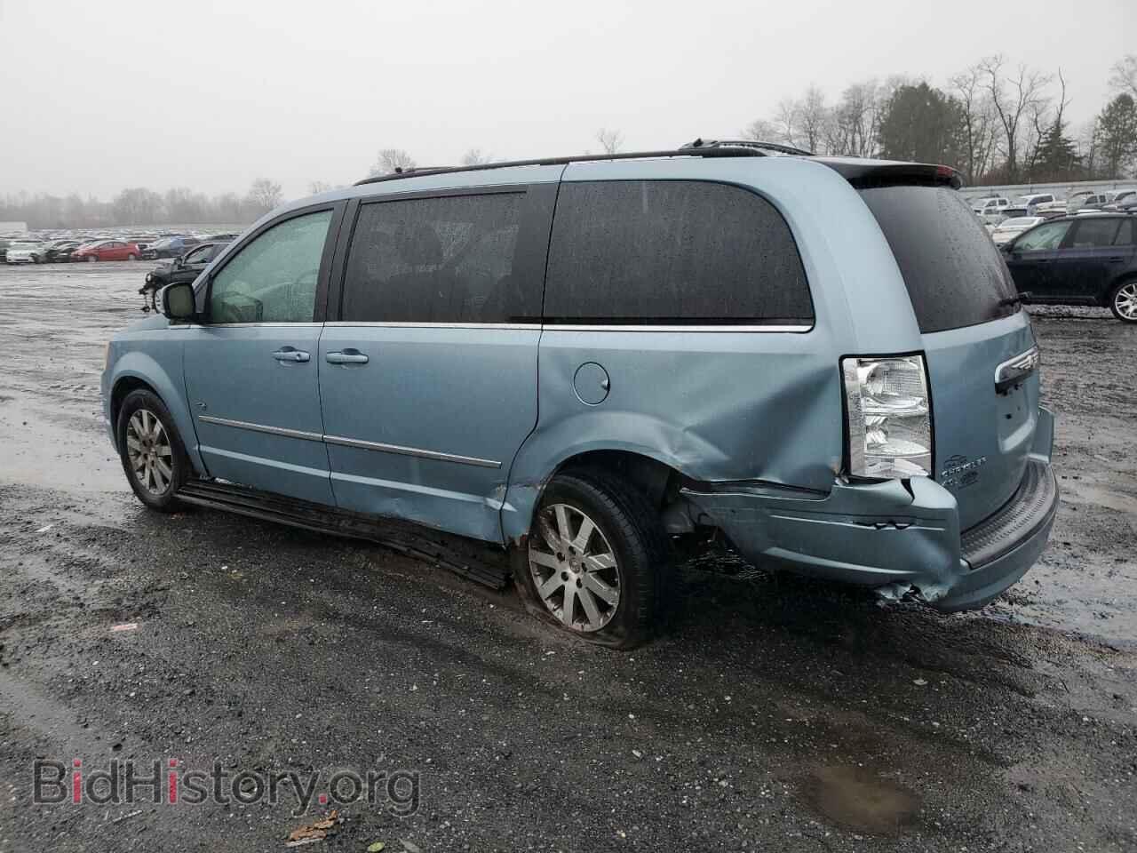2009 CHRYSLER MINIVAN - VIN: 2A8HR54X99R653936 - Фото 2