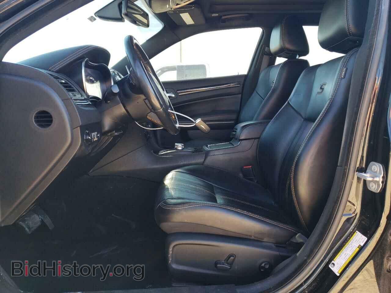 2019 CHRYSLER 300 - VIN: 2C3CCABG6KH667159 - Фото 7