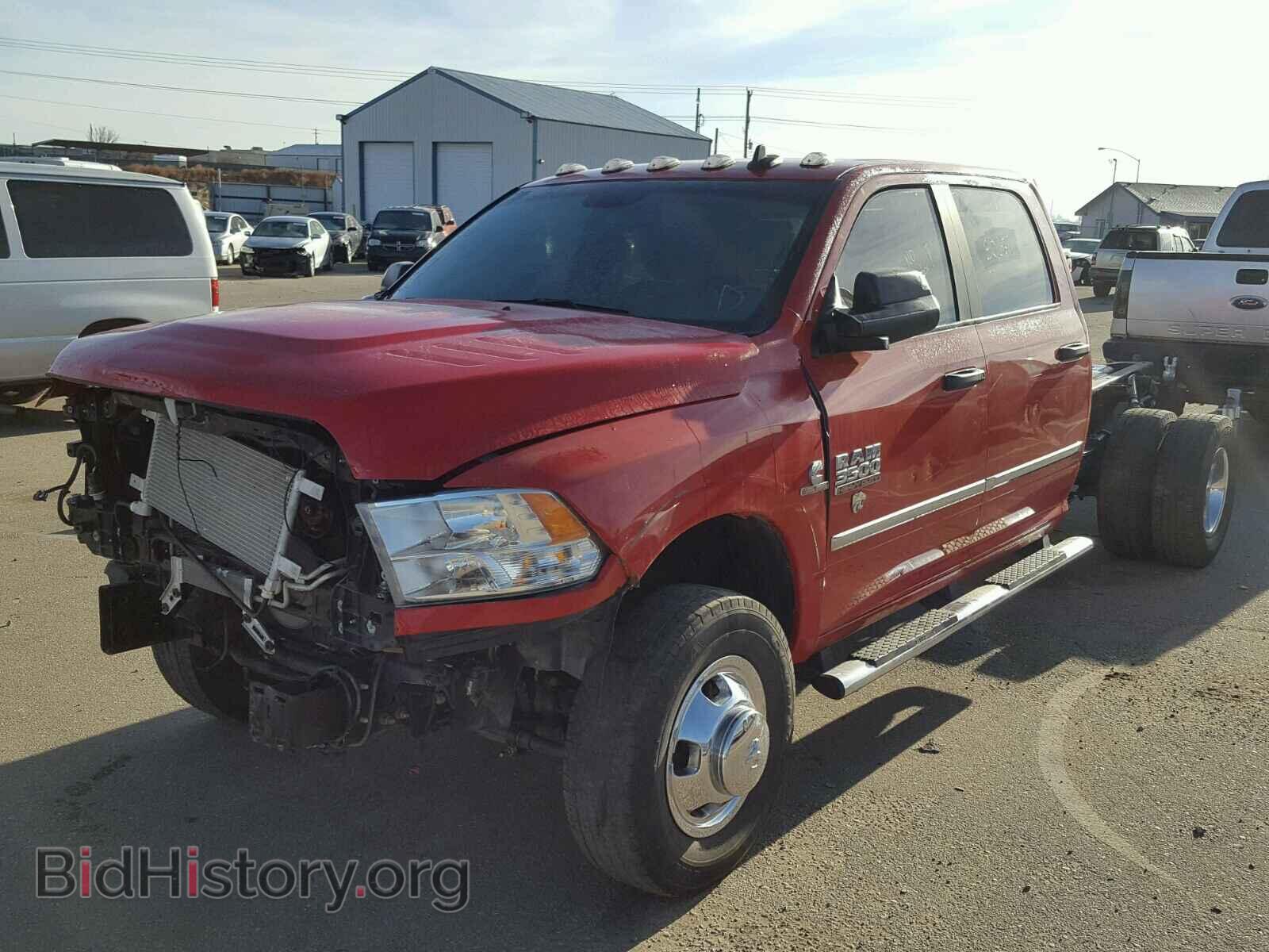 2016 RAM 3500 - VIN: 3C7WRTCL4GG328375 - Фото 2