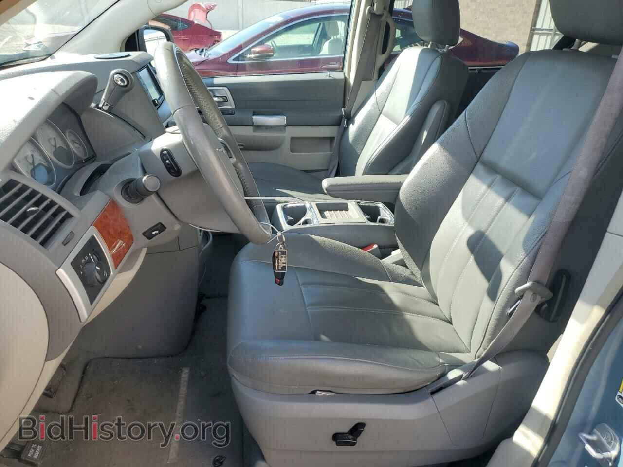 2008 CHRYSLER MINIVAN - VIN: 2A8HR54P88R754657 - Фото 7