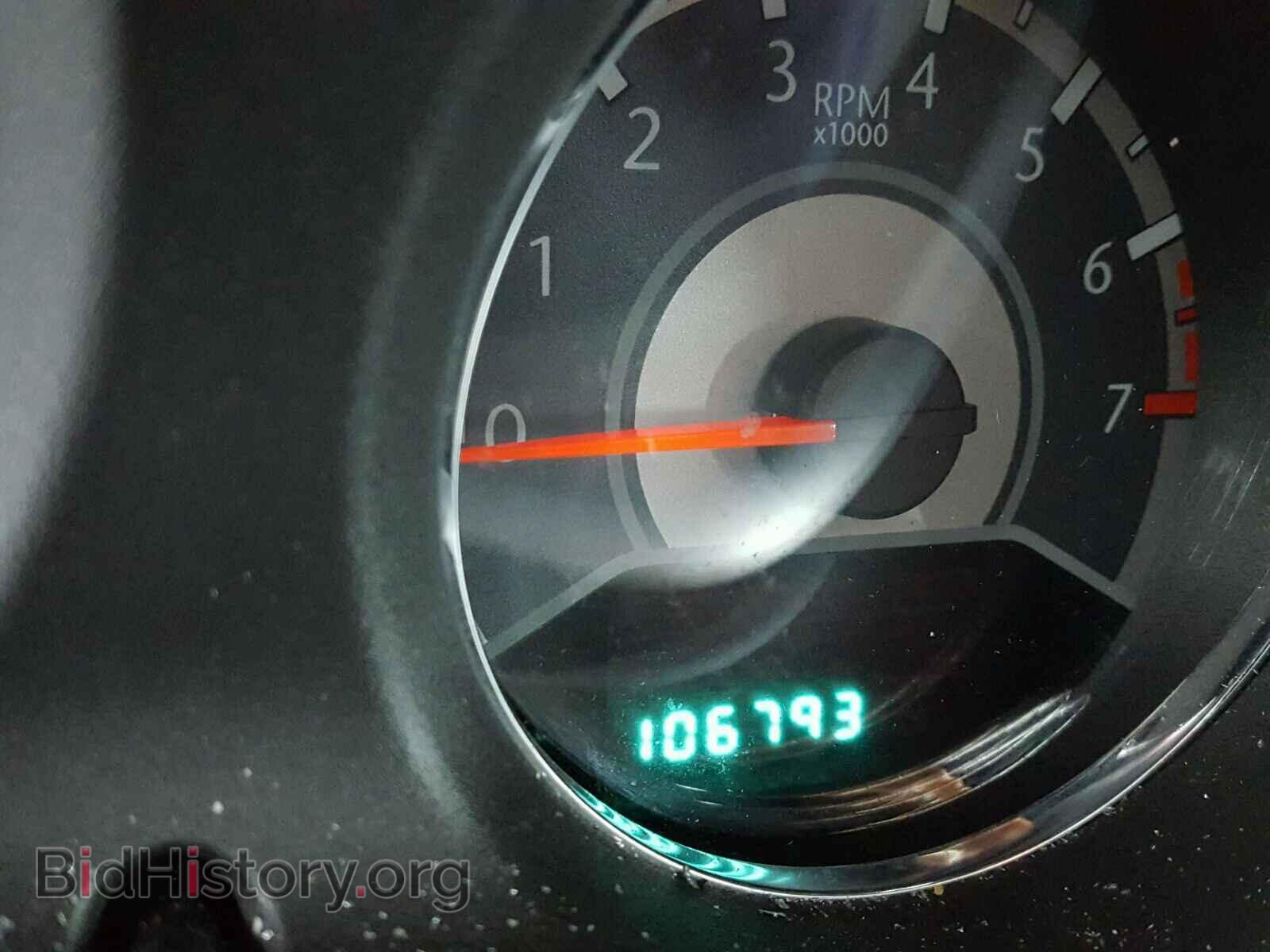 2011 CHRYSLER 200 - VIN: 1C3BC2FB2BN549214 - Photo 8