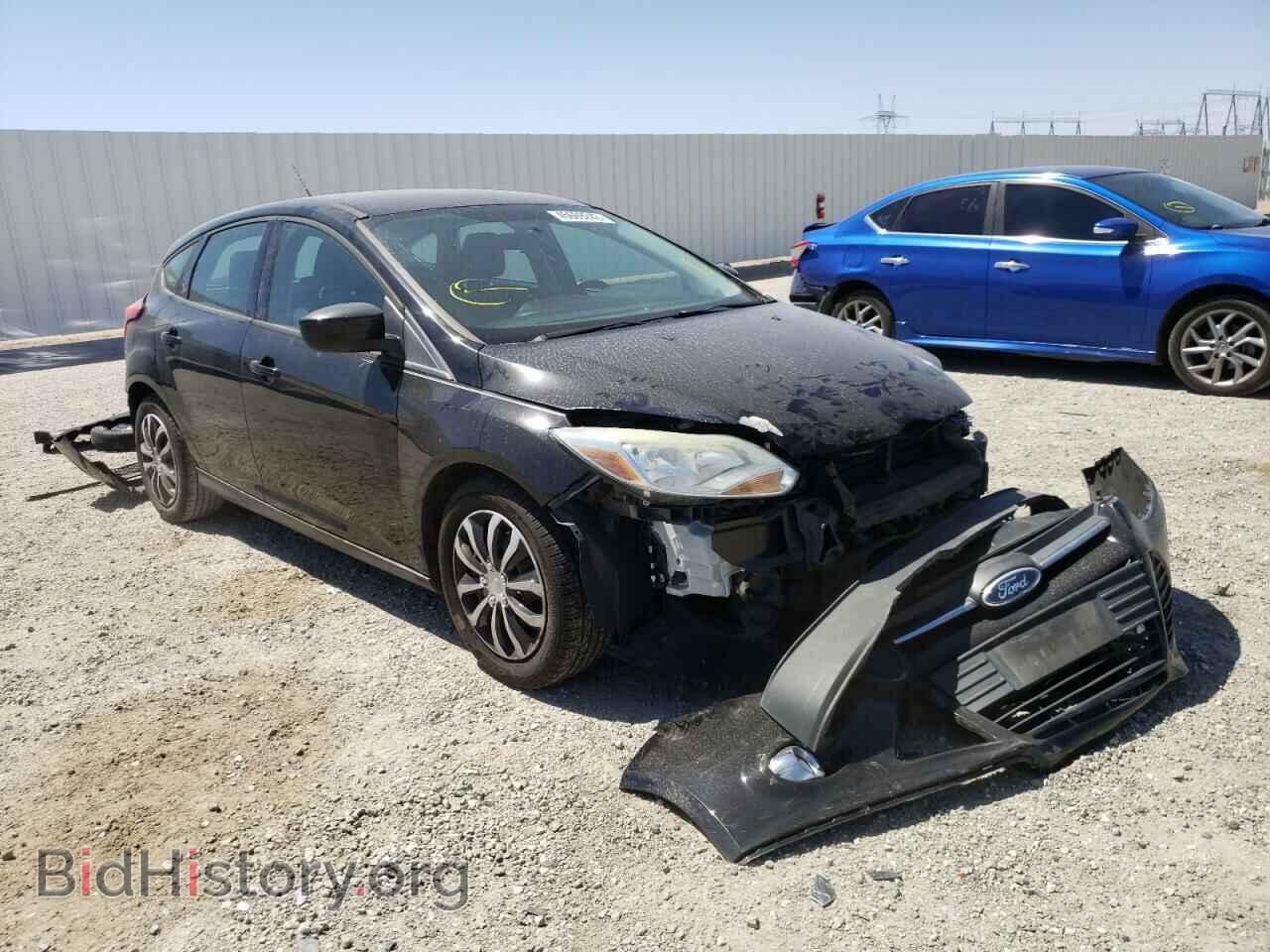 Photo 1FAHP3K28CL254742 - FORD FOCUS 2012