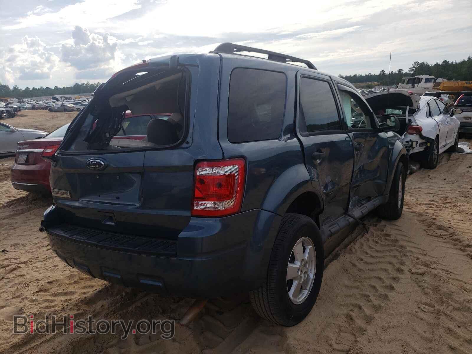 2011 FORD ESCAPE - VIN: 1FMCU0C75BKA75421 - Фото 4