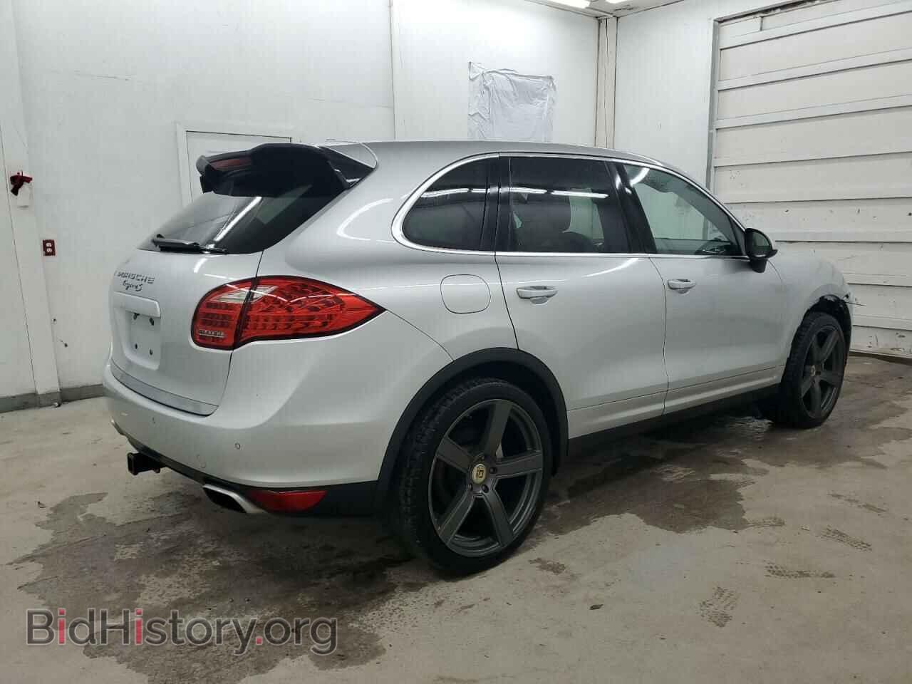 2011 PORSCHE CAYENNE - VIN: WP1AB2A25BLA44022 - Фото 3