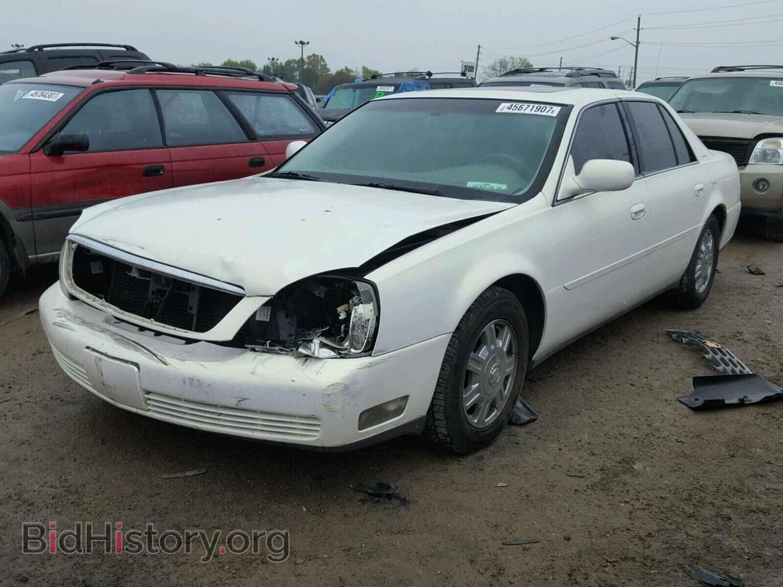 2004 CADILLAC DEVILLE - VIN: 1G6KD54Y24U157606 - Photo 2