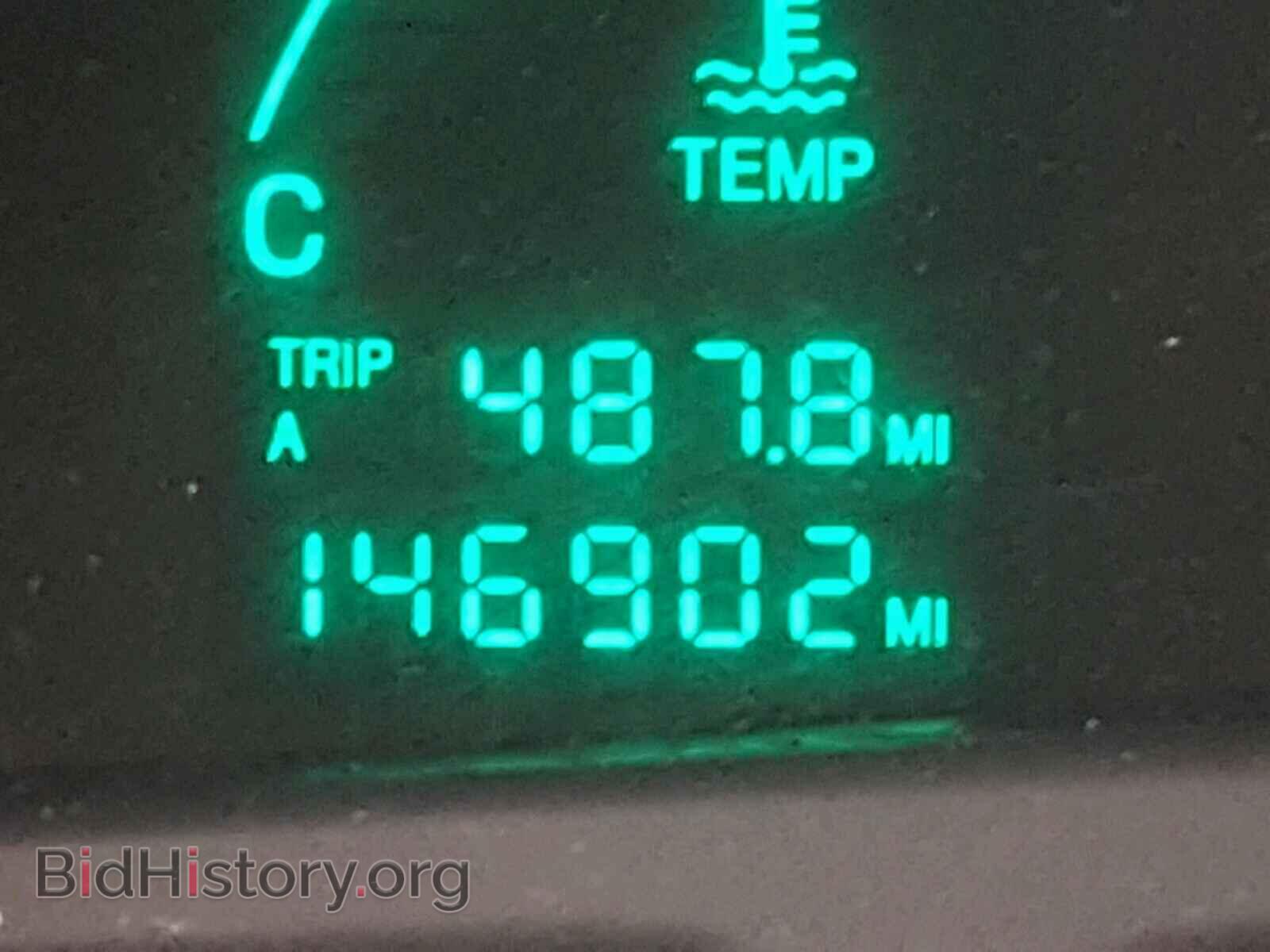 2004 CADILLAC DEVILLE - VIN: 1G6KD54Y24U157606 - Photo 8