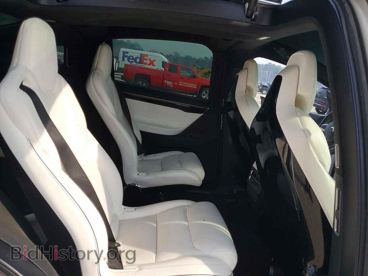 2016 TESLA MODEL X - VIN: 5YJXCBE25GF022017 - Photo 11