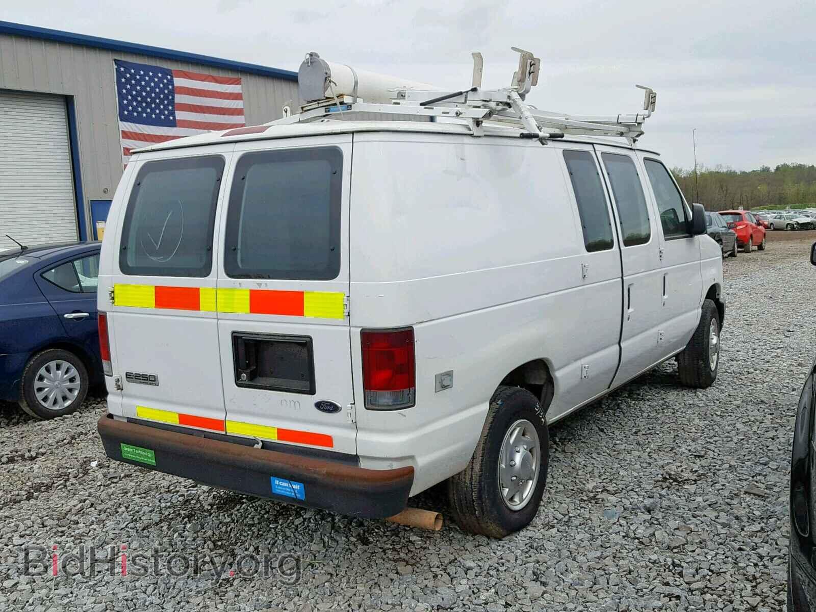 2010 FORD ECONOLINE - VIN: 1FTNE2EL2ADA60197 - Фото 4