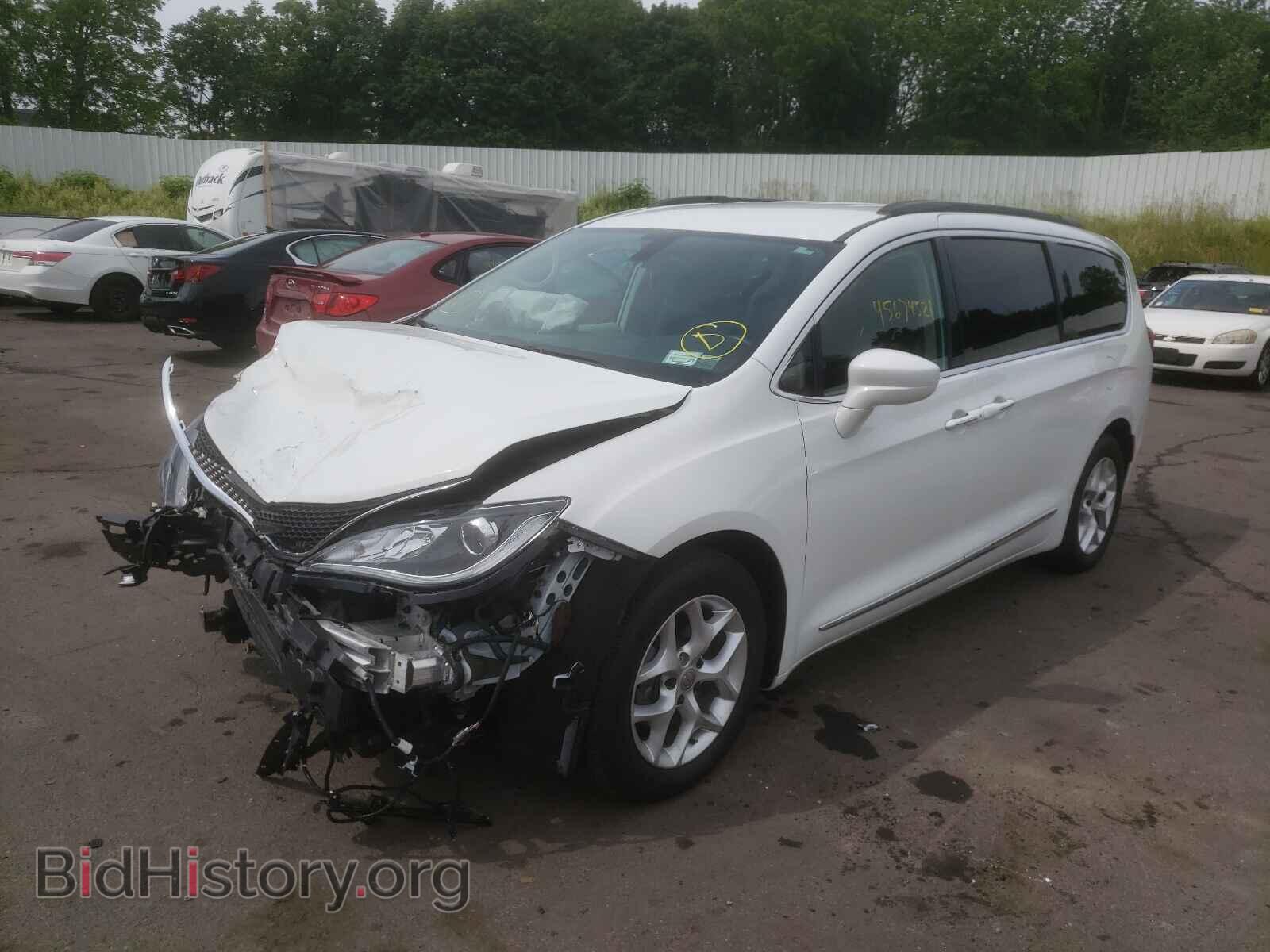2017 CHRYSLER PACIFICA - VIN: 2C4RC1BG0HR541727 - Photo 2