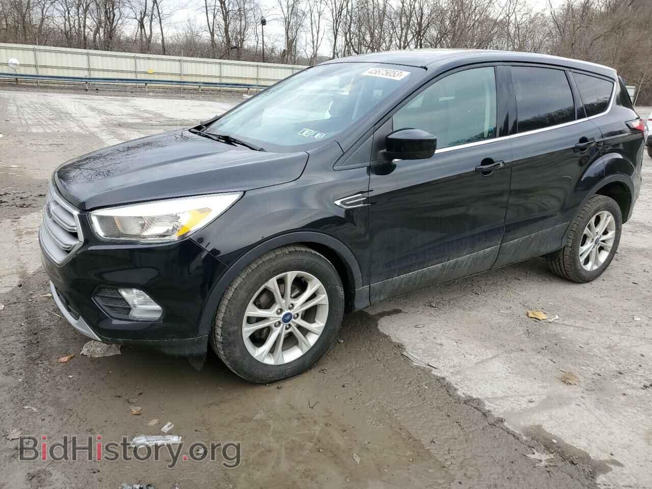 Фотография 1FMCU0GD8HUE52580 - FORD ESCAPE 2017