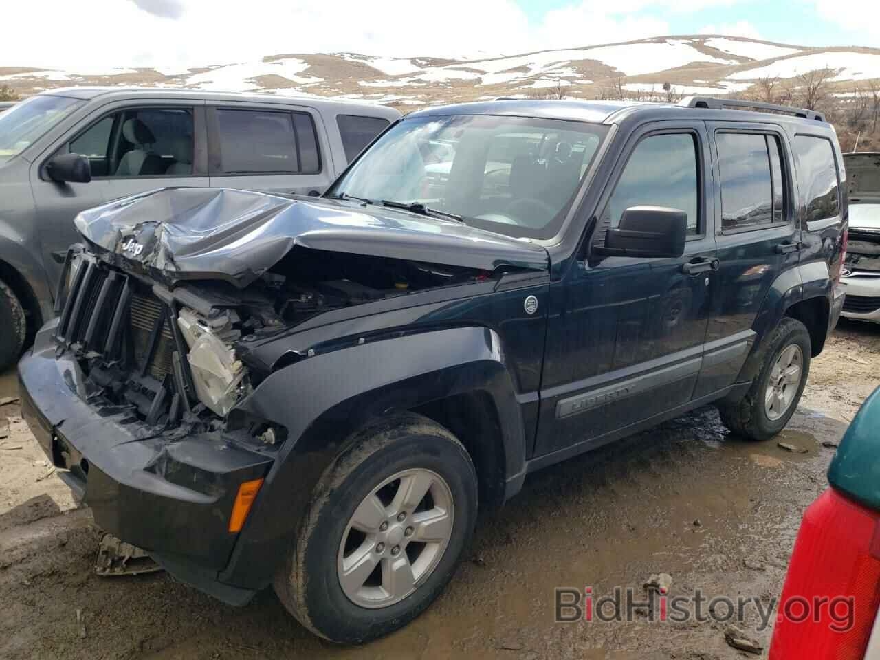 Photo 1J8GN28K29W520253 - JEEP LIBERTY 2009