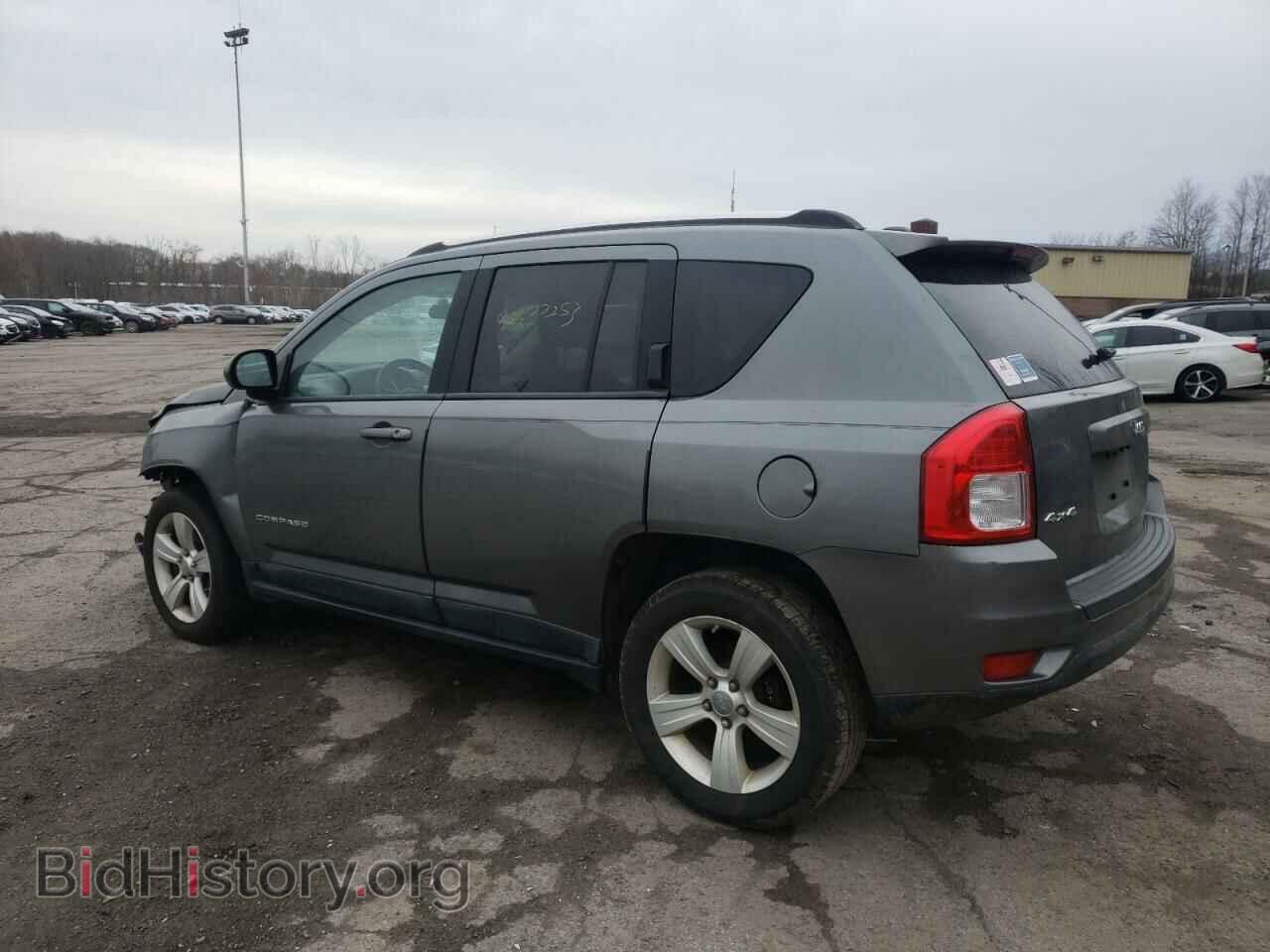 2011 JEEP COMPASS - VIN: 1J4NF1FB6BD243868 - Photo 2