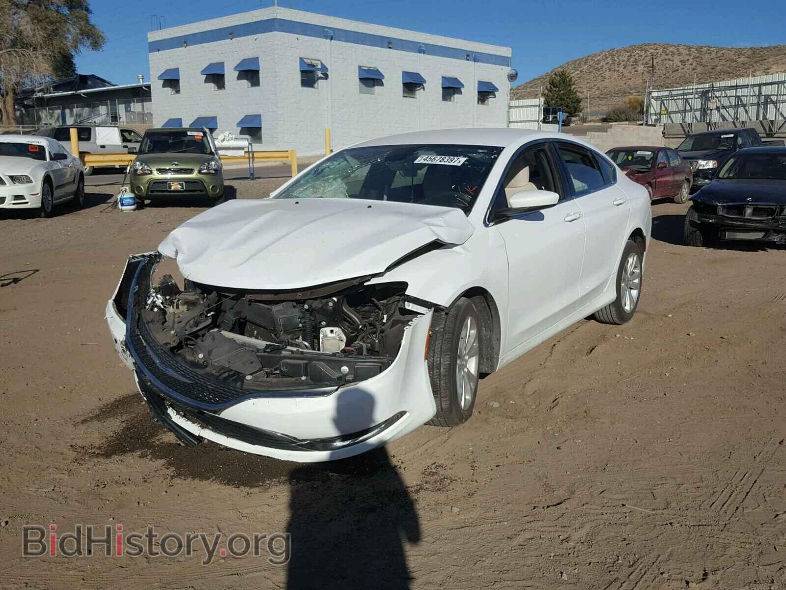 2016 CHRYSLER 200 - VIN: 1C3CCCAB2GN128053 - Фото 2