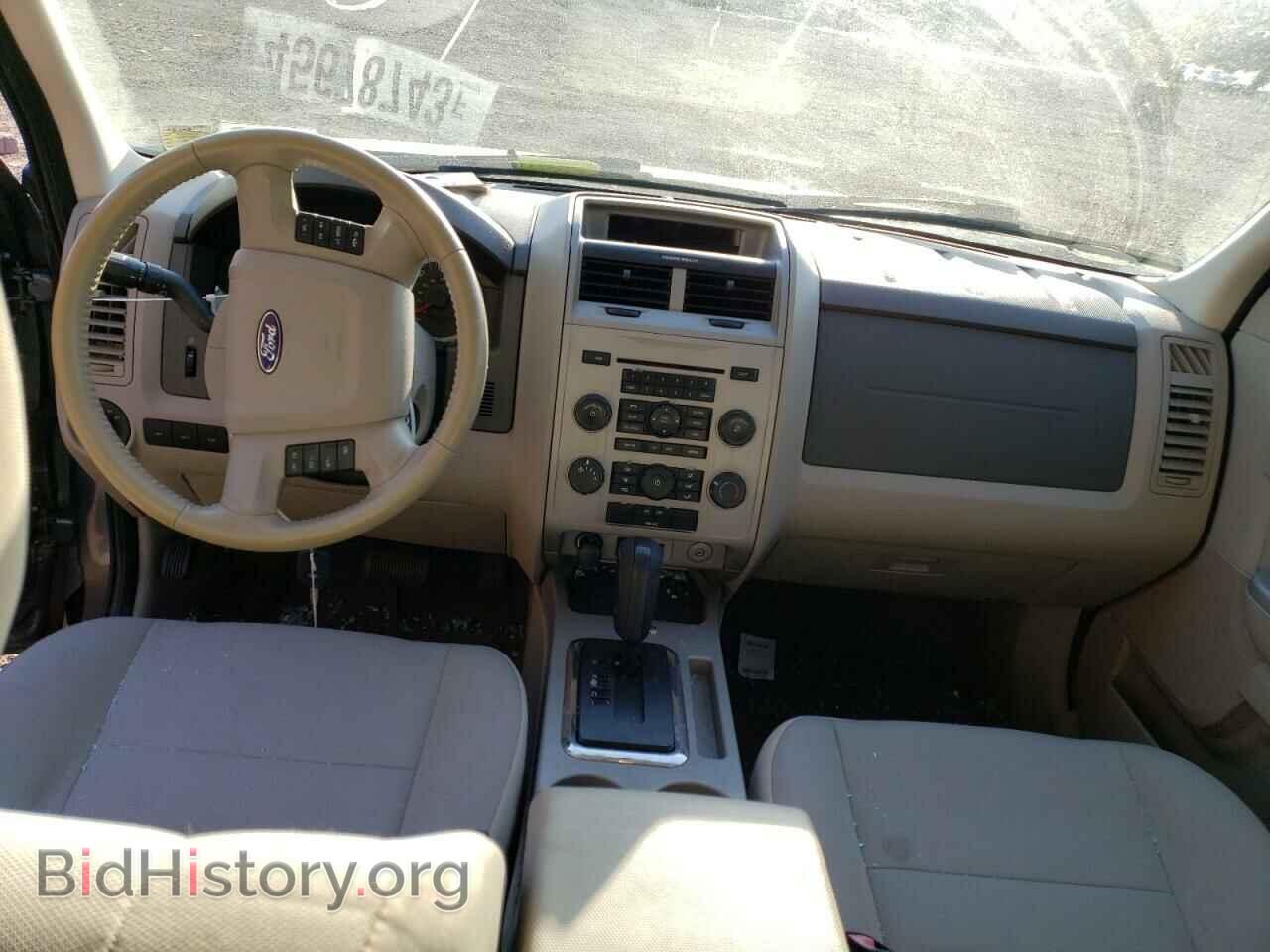 2010 FORD ESCAPE - VIN: 1FMCU9D75AKD42963 - Фото 8