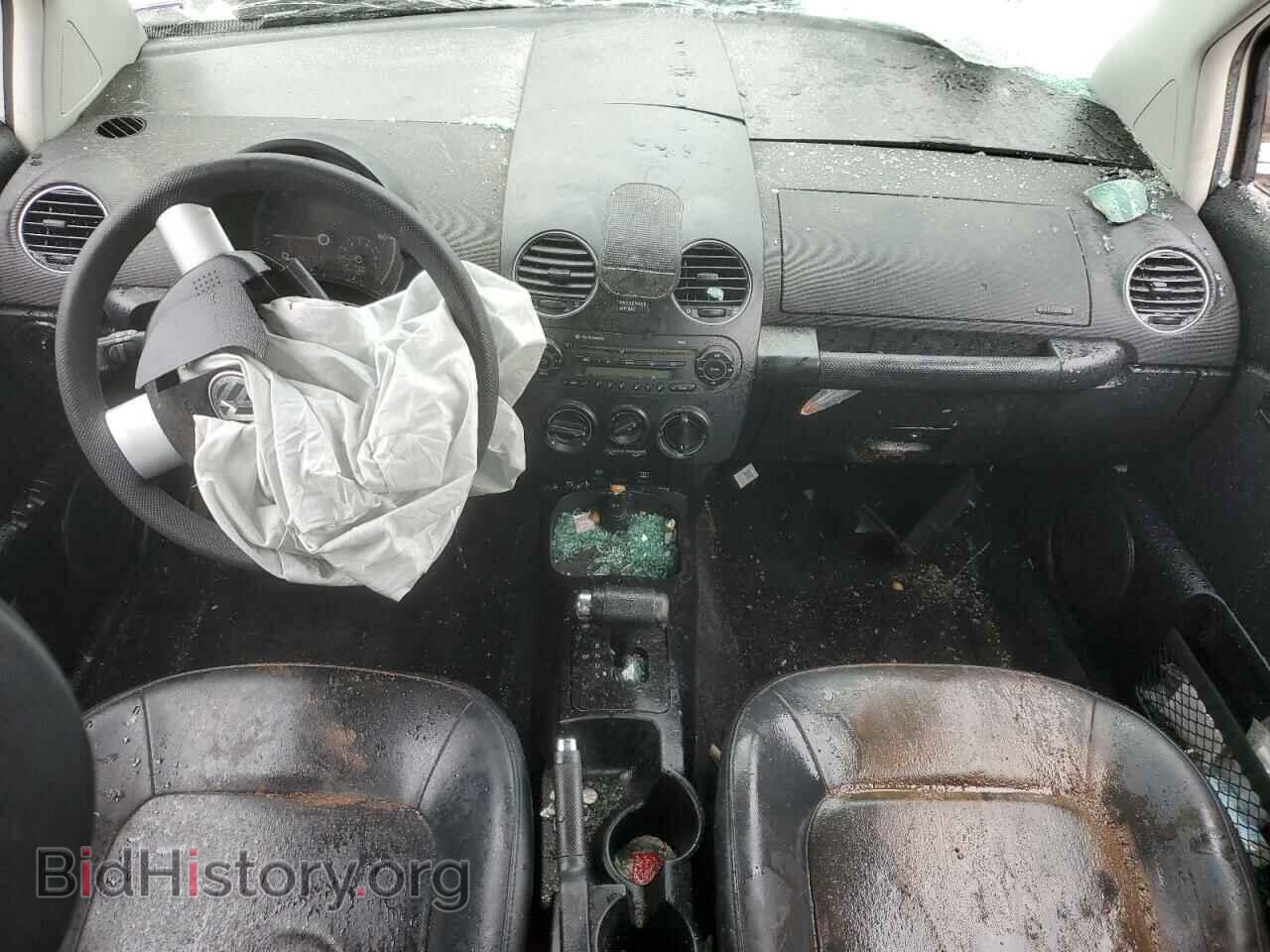 2010 VOLKSWAGEN BEETLE - VIN: 3VWPG3AG2AM014159 - Фото 8