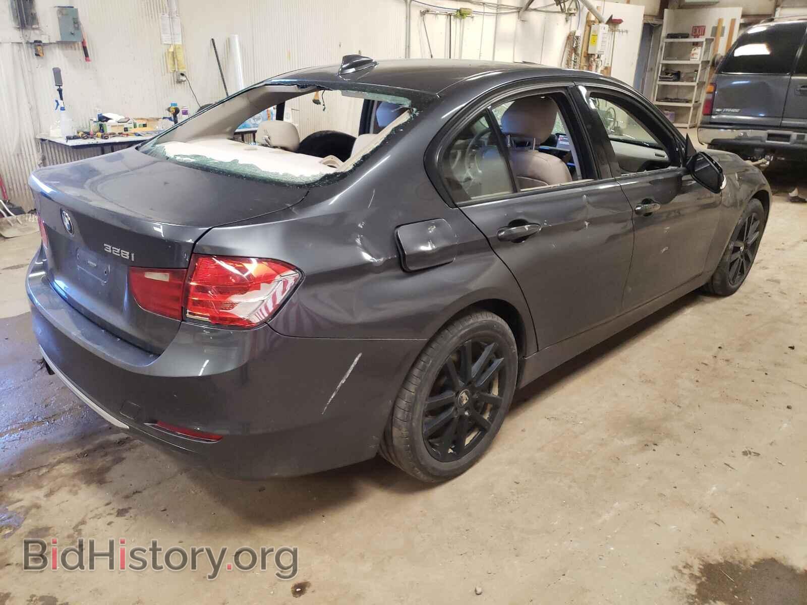 2012 BMW 3 SERIES - VIN: WBA3A5C58CF258571 - Фото 4