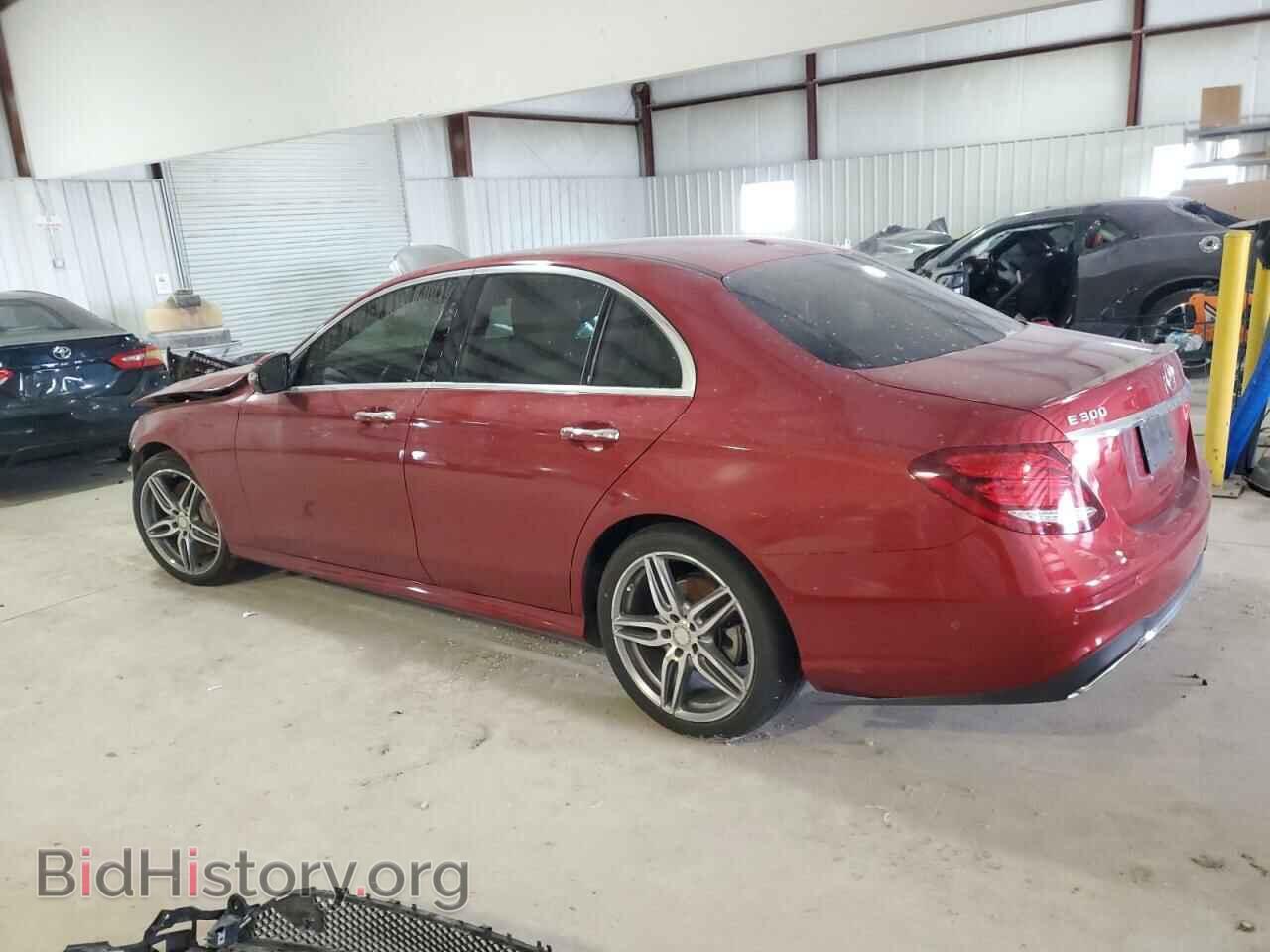 2017 MERCEDES-BENZ E-CLASS - VIN: WDDZF4JB2HA069832 - Фото 2