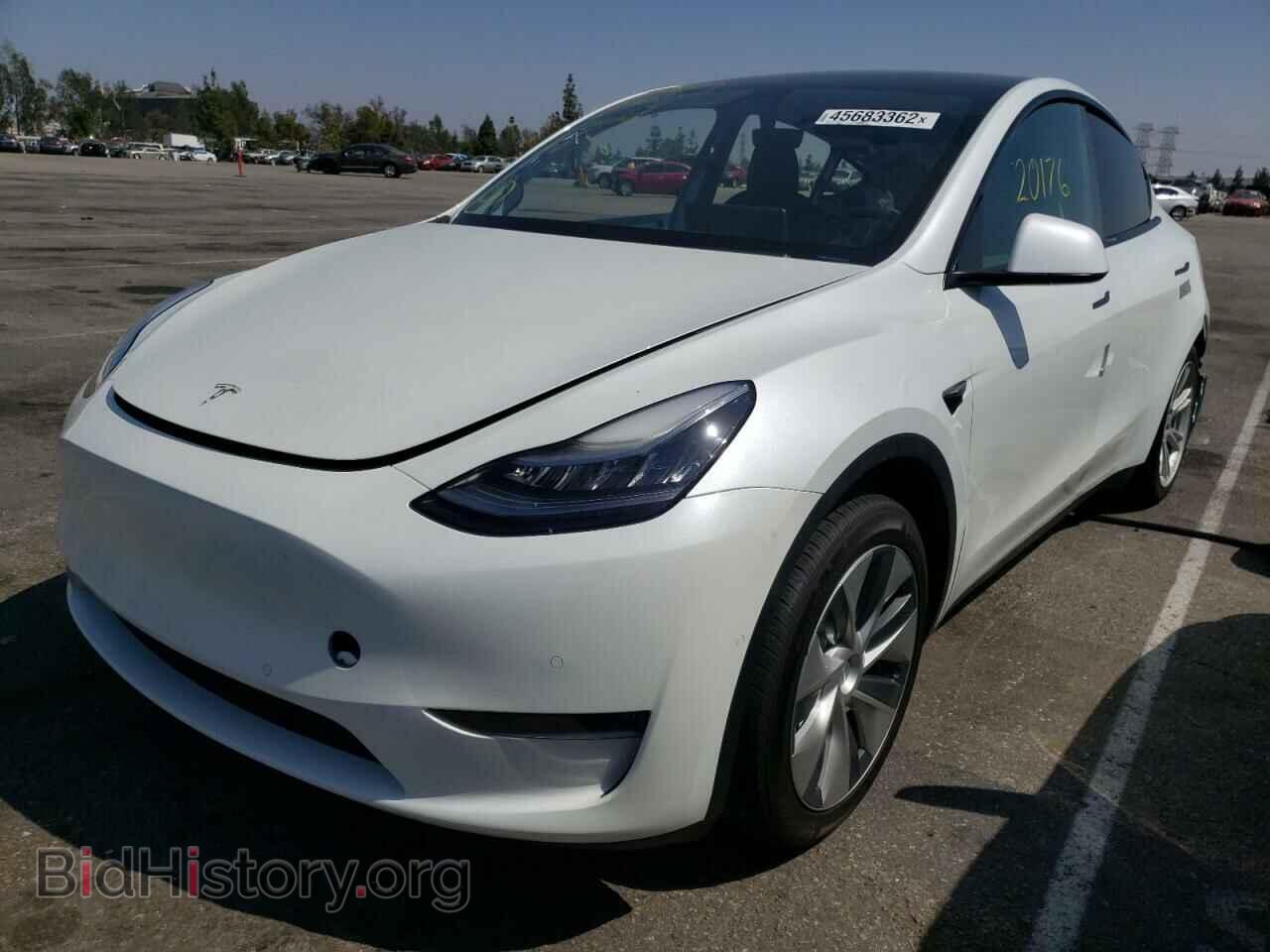 2020 TESLA MODEL Y - VIN: 5YJYGDEE6LF051051 - Фото 2