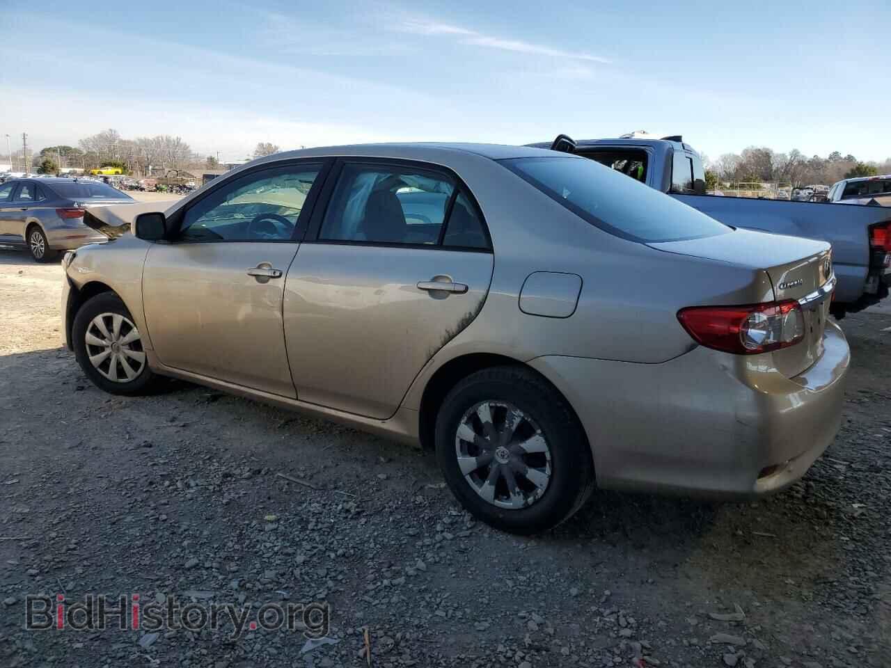 2011 TOYOTA COROLLA - VIN: 2T1BU4EE8BC665746 - Фото 2