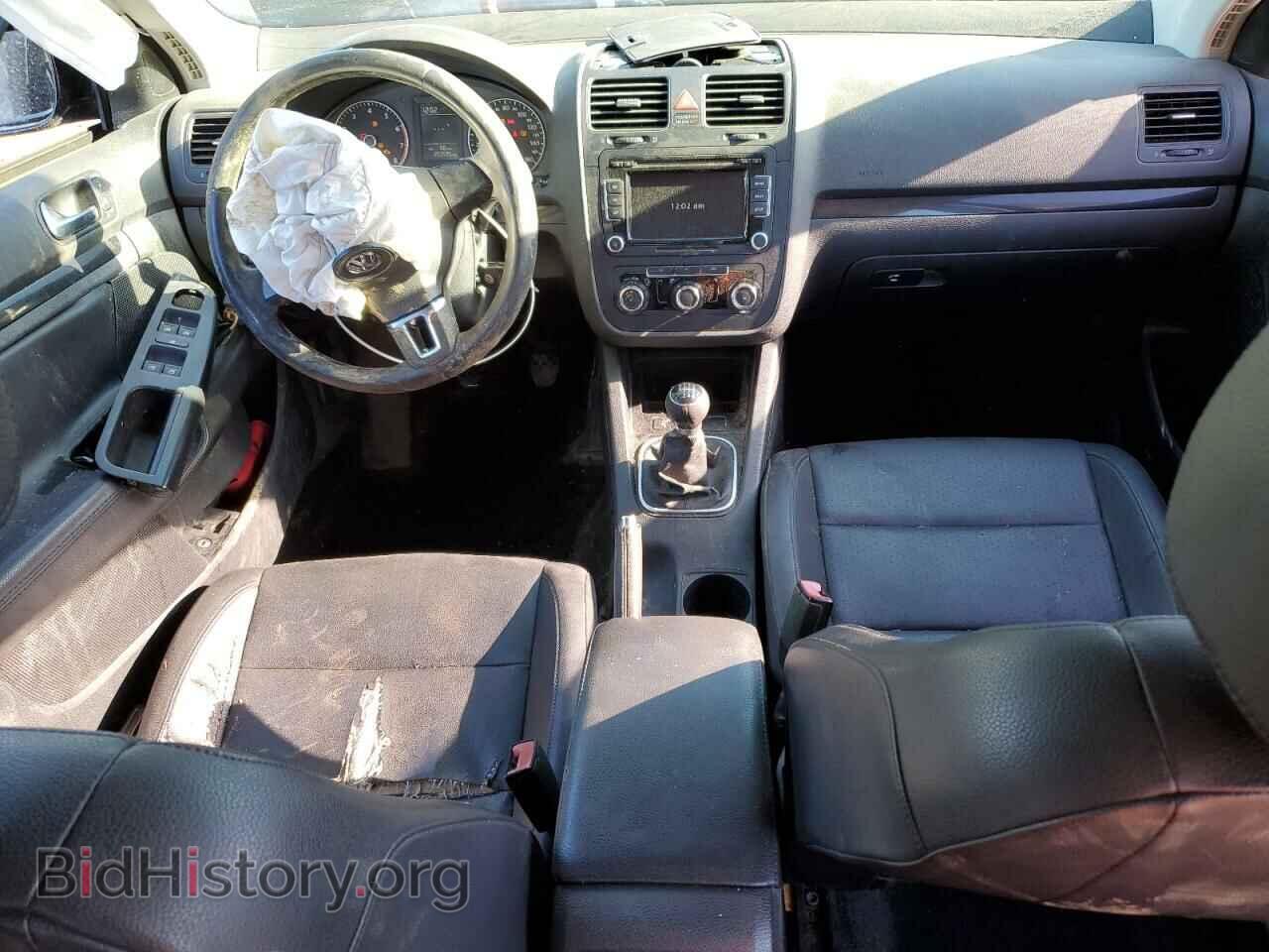 2010 VOLKSWAGEN JETTA - VIN: 3VWRA7AJ7AM018785 - Фото 8