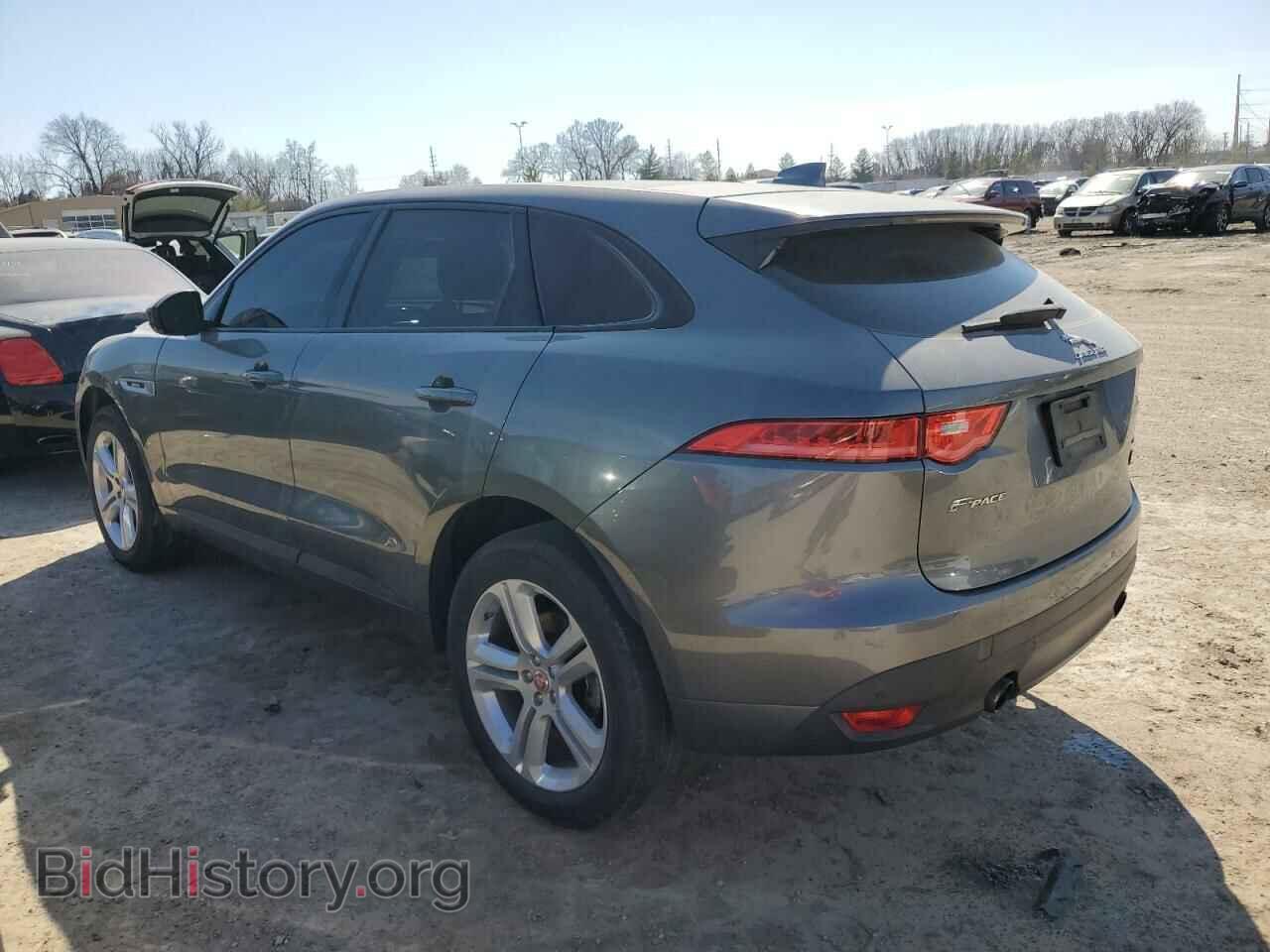 2017 JAGUAR F-PACE - VIN: SADCL2BVXHA067742 - Фото 2
