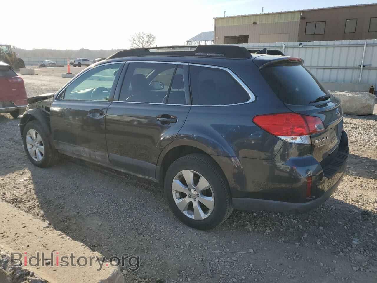 2011 SUBARU OUTBACK - VIN: 4S4BRCKC1B3345896 - Фото 2