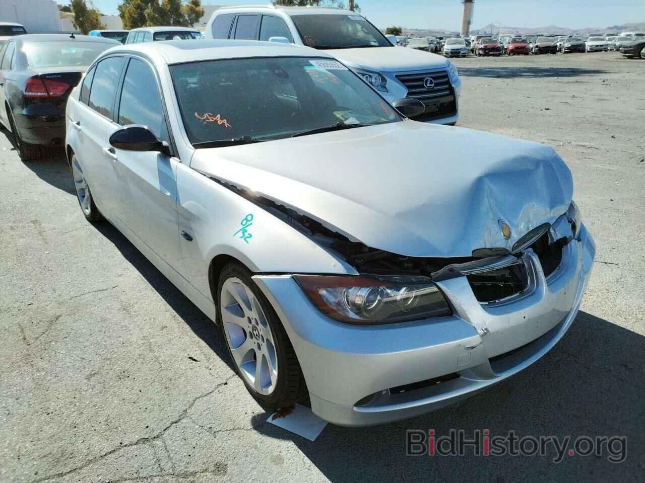 Photo WBAVB73577PA87414 - BMW 3 SERIES 2007