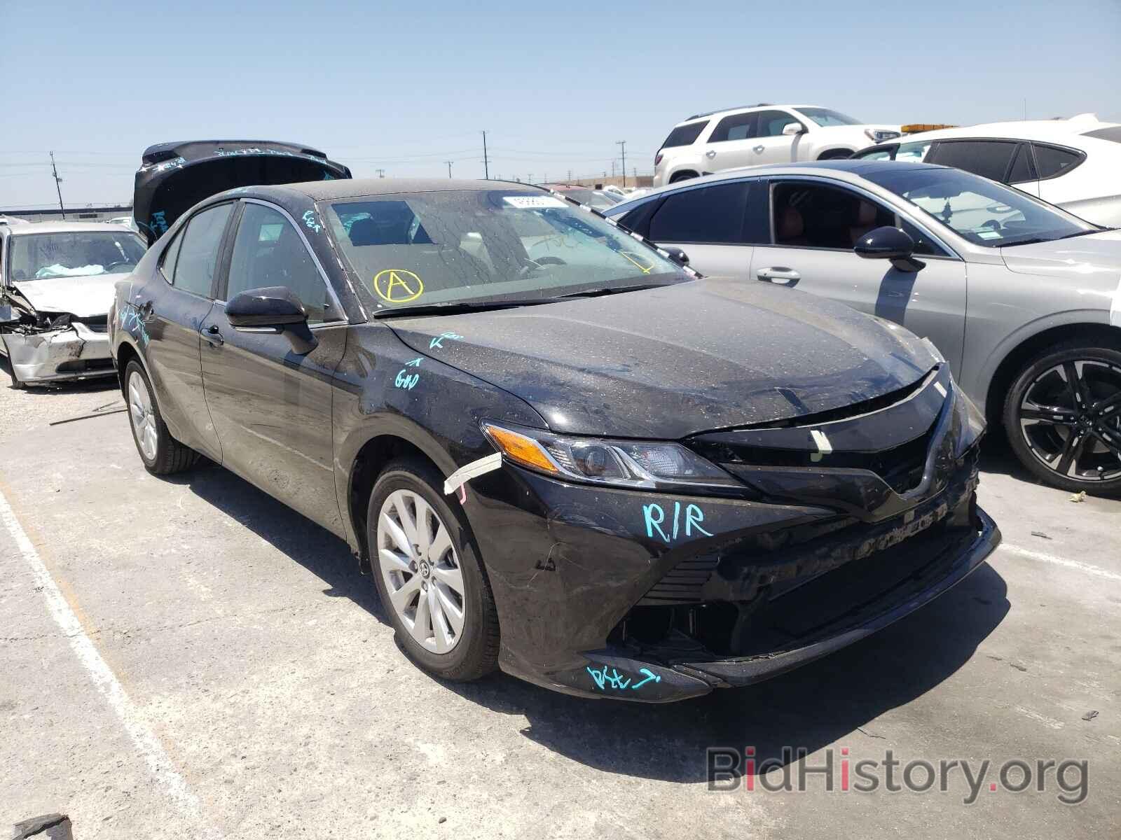 Photo 4T1L11AKXLU940556 - TOYOTA CAMRY 2020