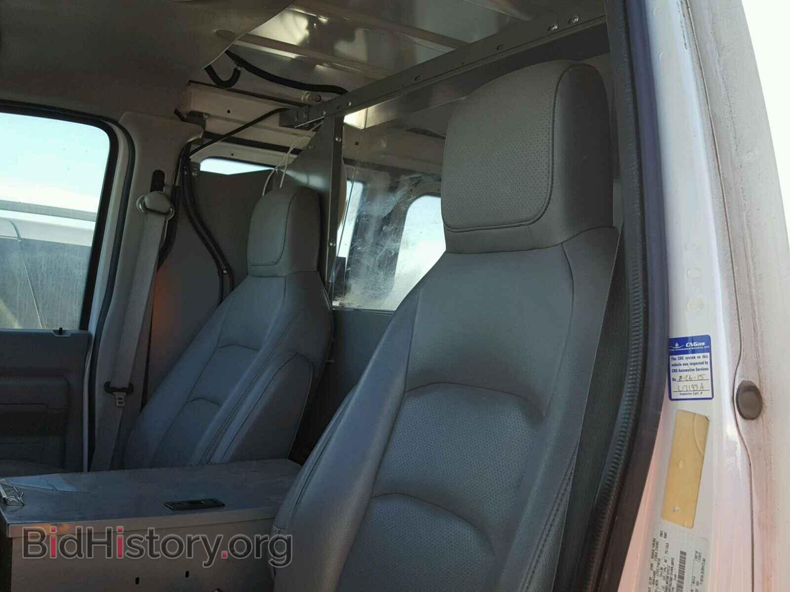 2009 FORD ECONOLINE - VIN: 1FTNE24LX9DA75589 - Фото 6