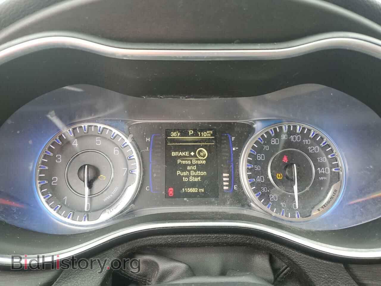 2016 CHRYSLER 200 - VIN: 1C3CCCAB8GN175166 - Фото 9