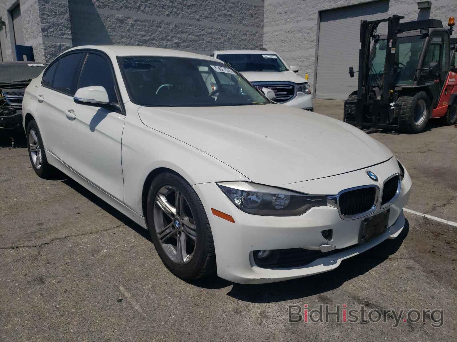 Photo WBA3B1C58EP679001 - BMW 3 SERIES 2014