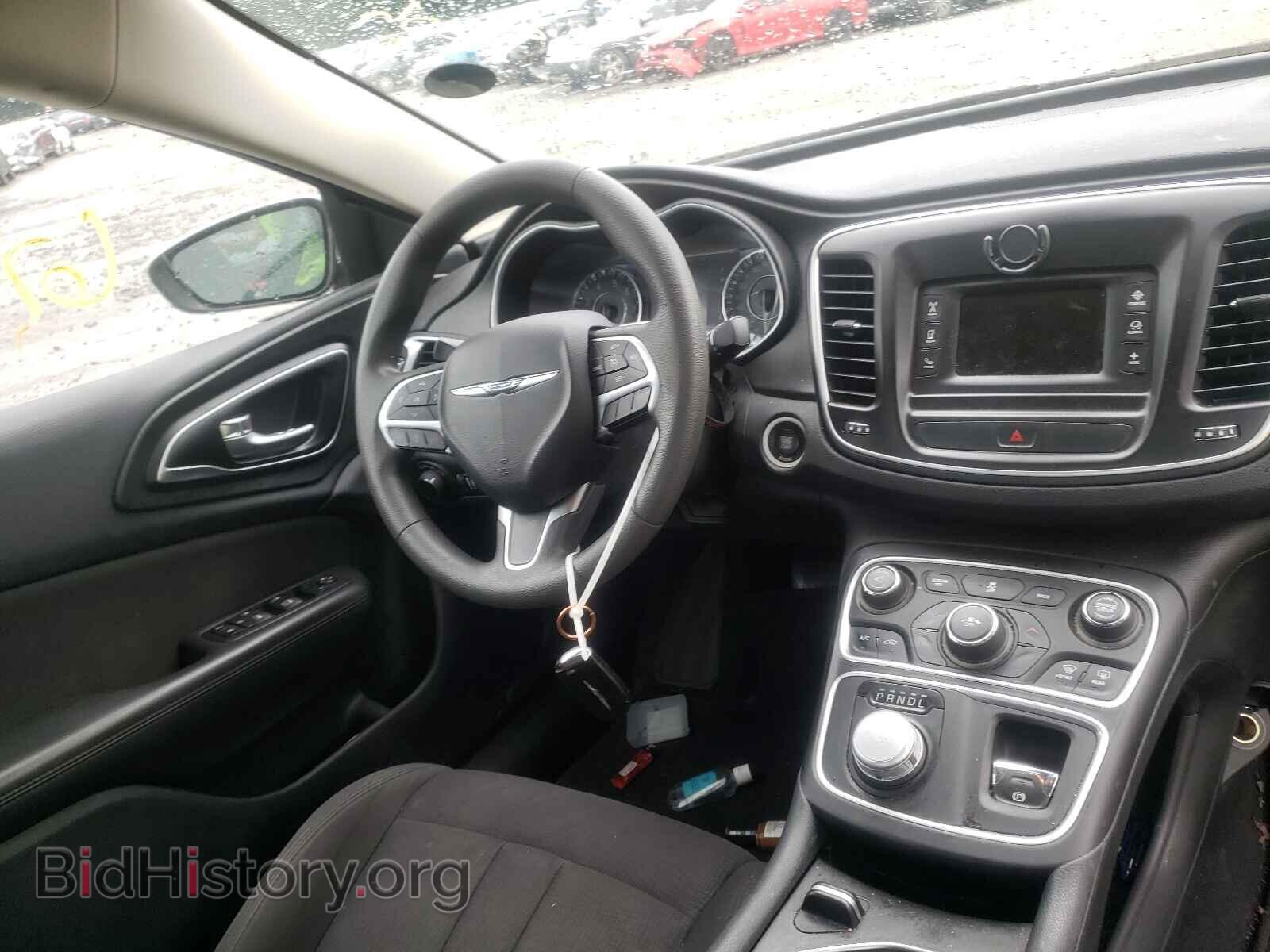 2015 CHRYSLER 200 - VIN: 1C3CCCABXFN685467 - Фото 9